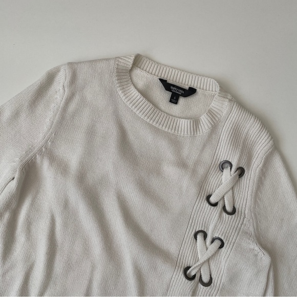 Women's Simply Vera Vera Wang Lace-Up Mock Layer Sweater, Size S Small in Cream - Picture 6 of 14